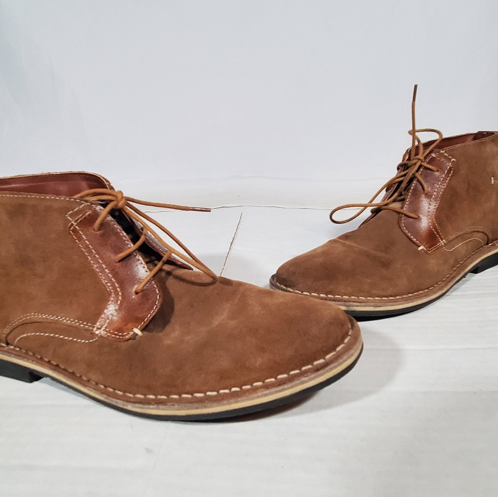 STEVE MADDEN TAN SUEDE UPPER LEATHER ANKLE CHUKKA BOOTS STYLE P-HUSK 215